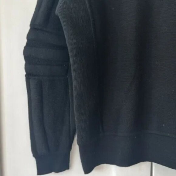 Vintage Polo Ralph Lauren Black Wool Men's Padded Arms and Shoulders Sweater - M - Picture 6 of 6